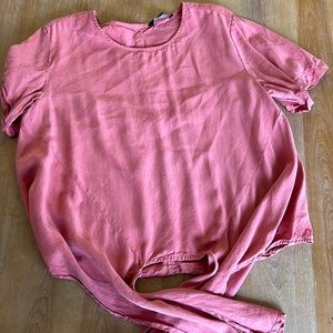 Excellent Condition Worn Once for photo shown size M tie front top